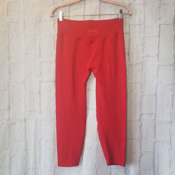 VICTORIA'S SECRET PINK Seamless Ribbed Capri Yoga  Activewear Pants - Picture 4 of 7